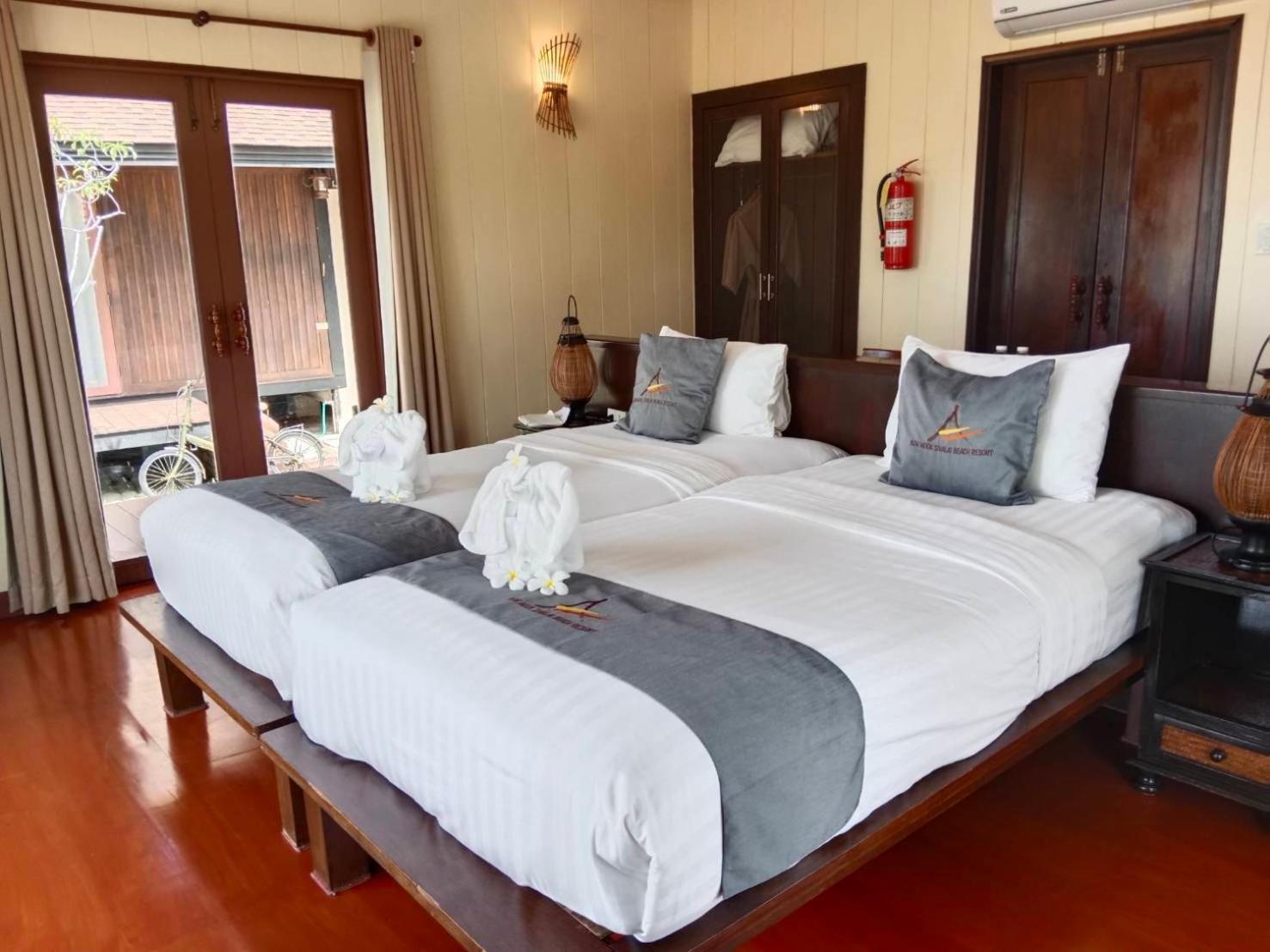 Koh Mook Sivalai Beach Resort Ngoại thất bức ảnh
